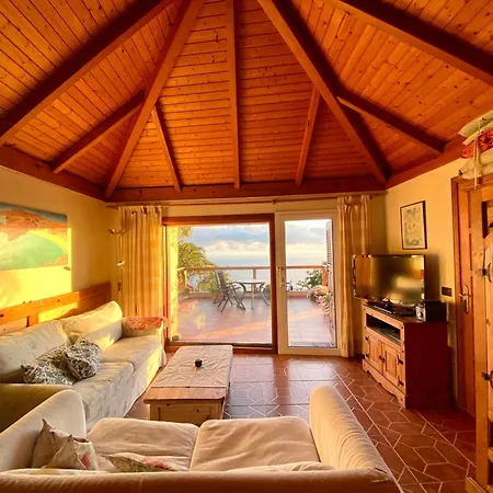 Tenerife - Authentisches Kanarisches Haus Mit Traumblick, Tropischem Garten Und Sauna Vakantiehuis